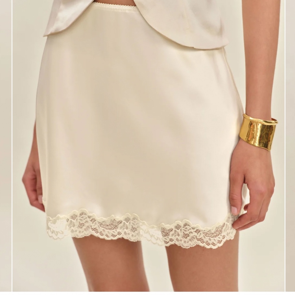 Reformation Neera Satin Skirt Ivory - Size 4